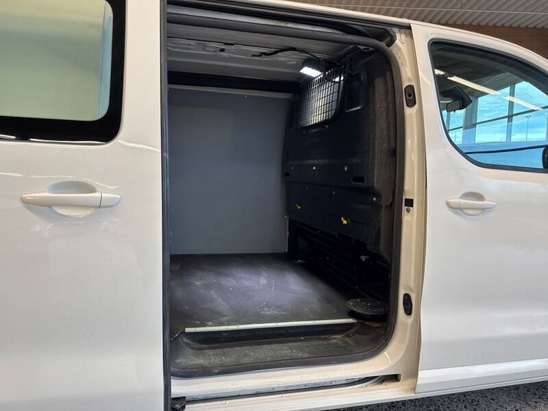 Citroën Jumpy vaihtoauto