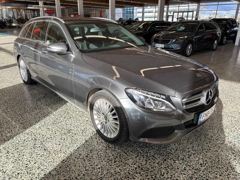 Mercedes-Benz C vaihtoauto