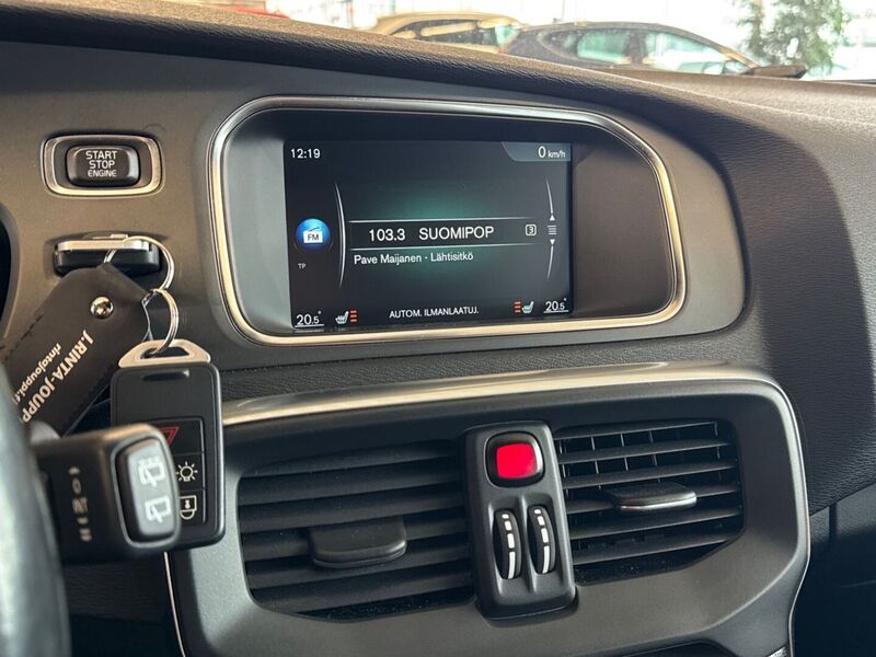 Volvo V40 vaihtoauto