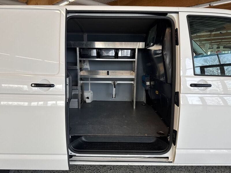 Volkswagen Transporter vaihtoauto