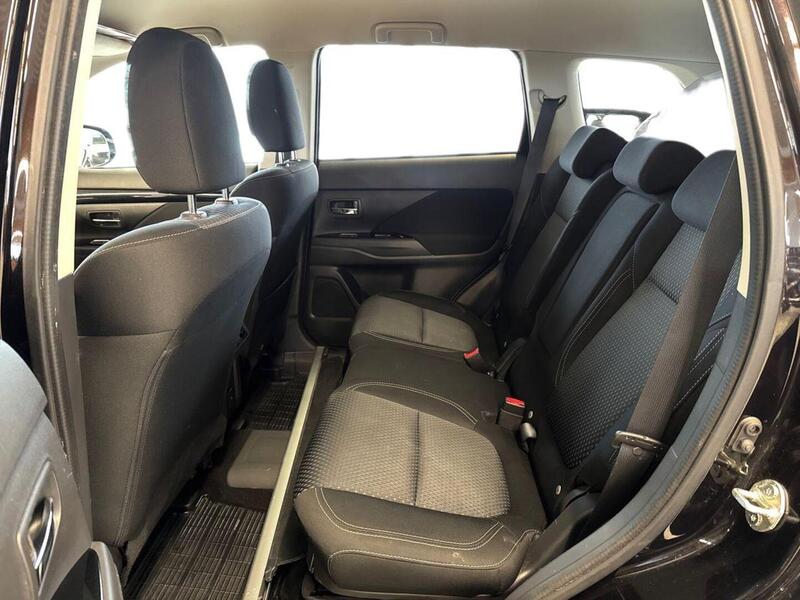 Mitsubishi Outlander PHEV vaihtoauto