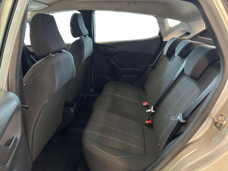 Ford Fiesta vaihtoauto