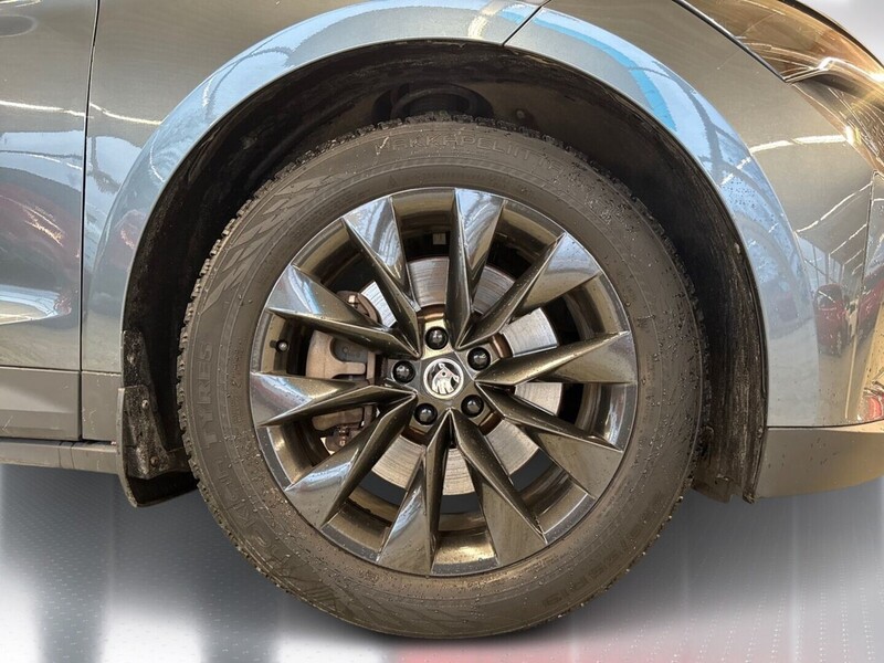 Skoda Enyaq vaihtoauto