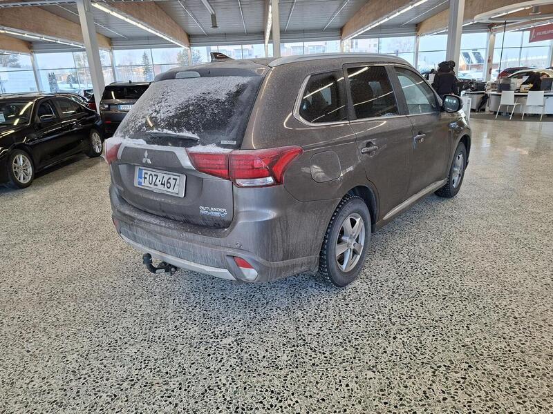 Mitsubishi Outlander vaihtoauto