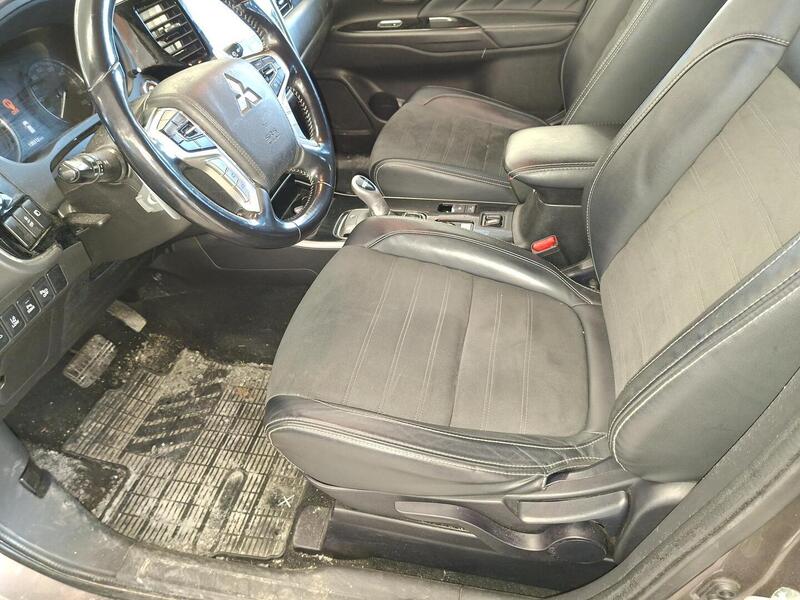 Mitsubishi Outlander vaihtoauto