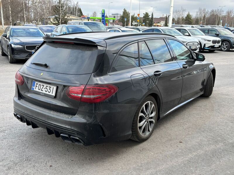 Mercedes-Benz C vaihtoauto