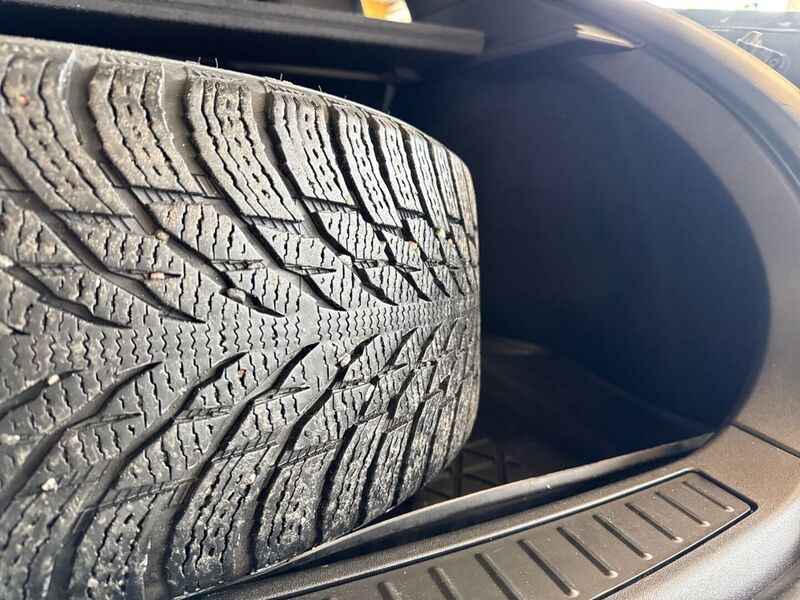 Tesla Model S vaihtoauto