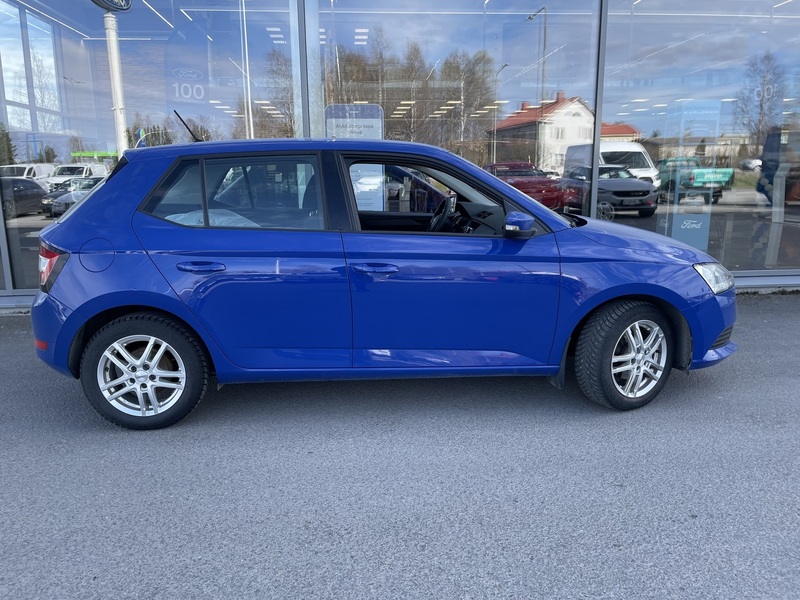 Skoda Fabia vaihtoauto