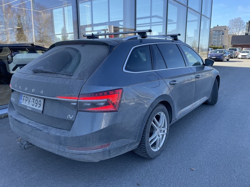 Skoda Superb vaihtoauto