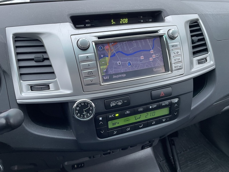 Toyota Hilux vaihtoauto