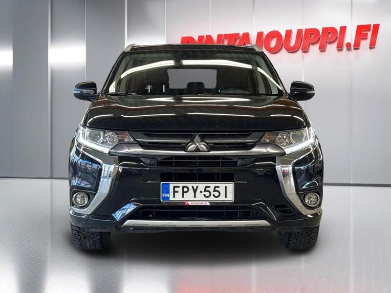 Mitsubishi Outlander PHEV vaihtoauto