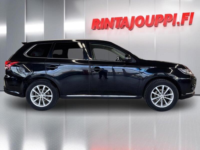 Mitsubishi Outlander PHEV vaihtoauto
