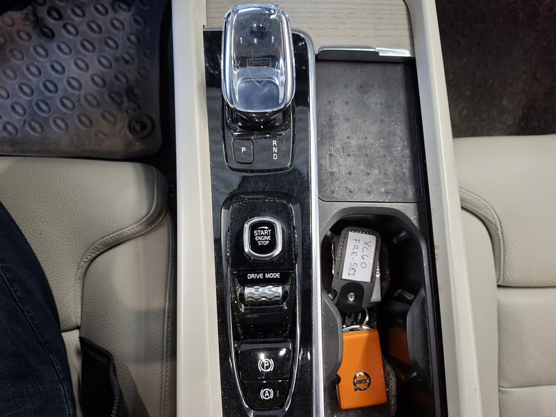 Volvo XC60 vaihtoauto