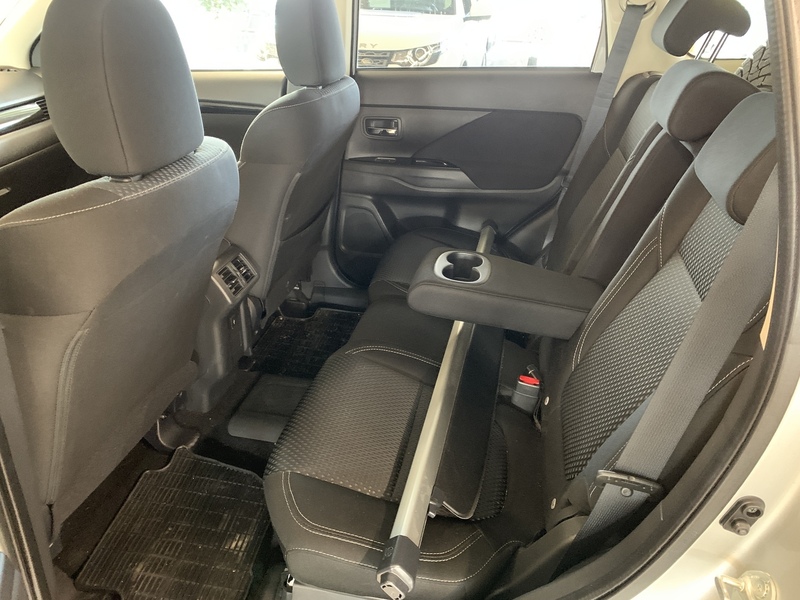 Mitsubishi Outlander PHEV vaihtoauto