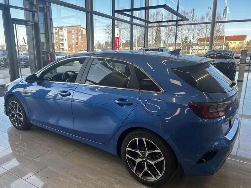 Kia Ceed vaihtoauto