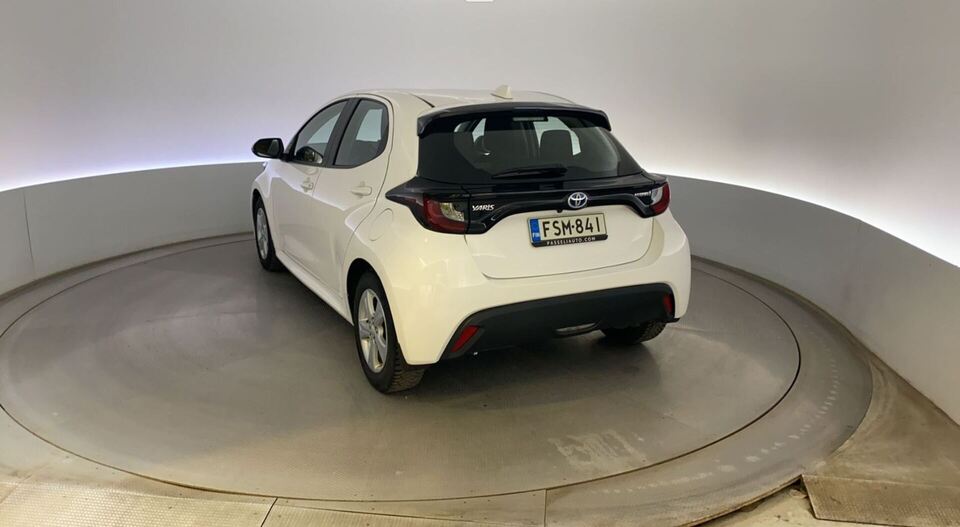 Toyota Yaris vaihtoauto
