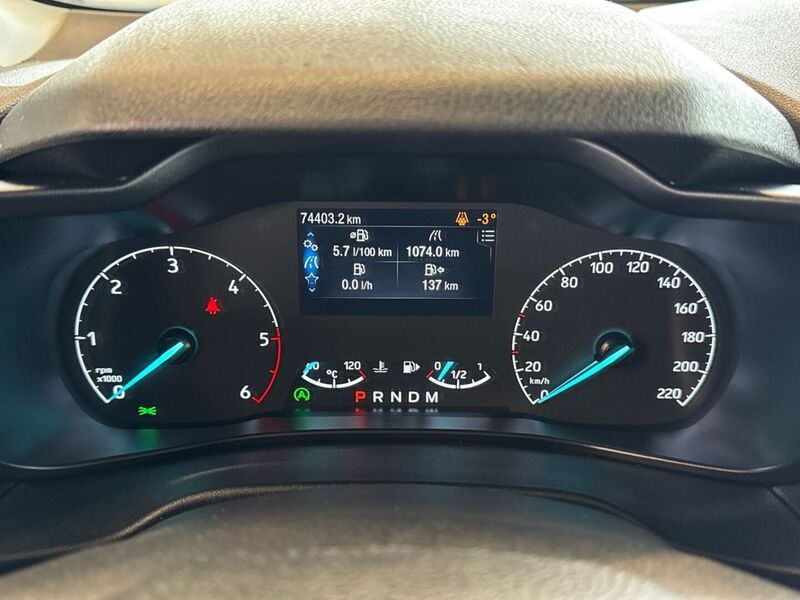 Ford Transit Connect vaihtoauto