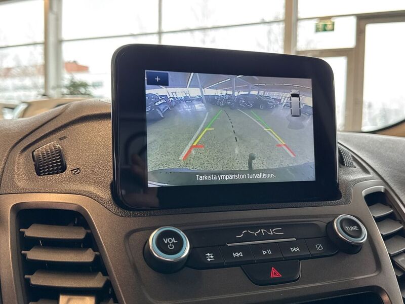 Ford Transit Connect vaihtoauto