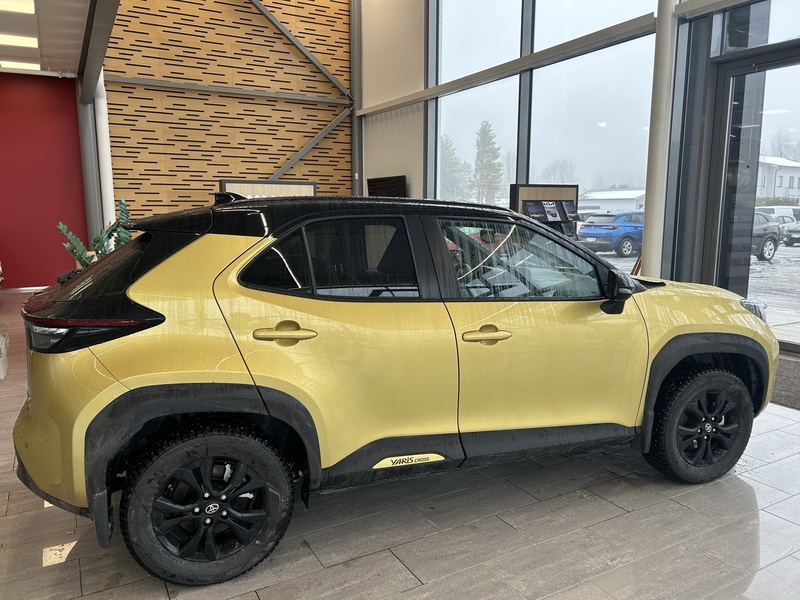 Toyota Yaris Cross vaihtoauto