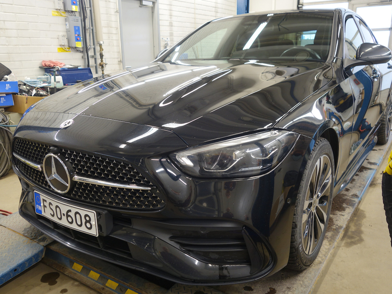Mercedes-Benz C vaihtoauto
