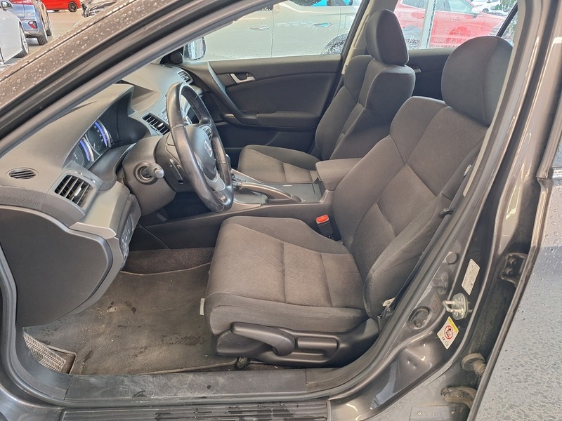 Honda Accord vaihtoauto