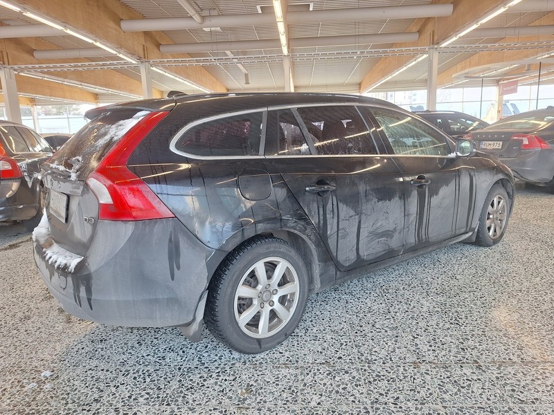 Volvo V60 vaihtoauto