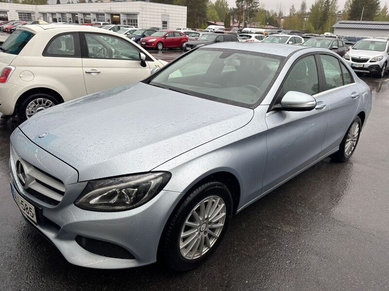 Mercedes-Benz C vaihtoauto