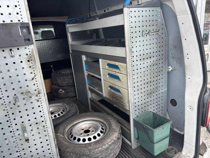 Volkswagen Transporter vaihtoauto