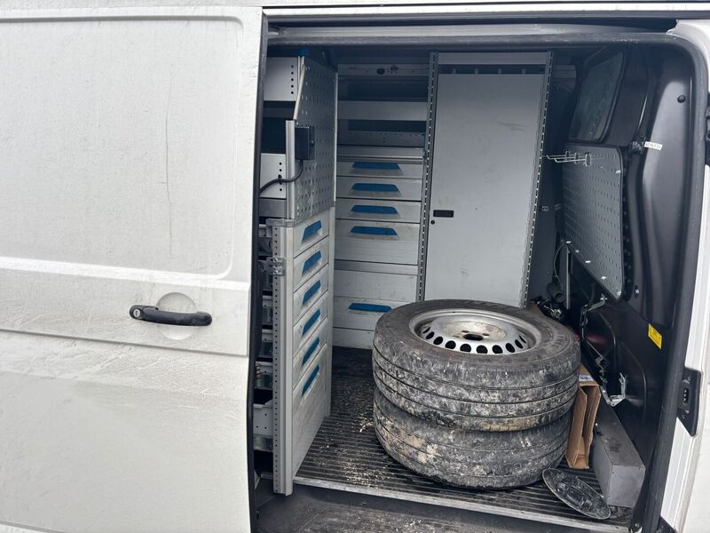 Volkswagen Transporter vaihtoauto