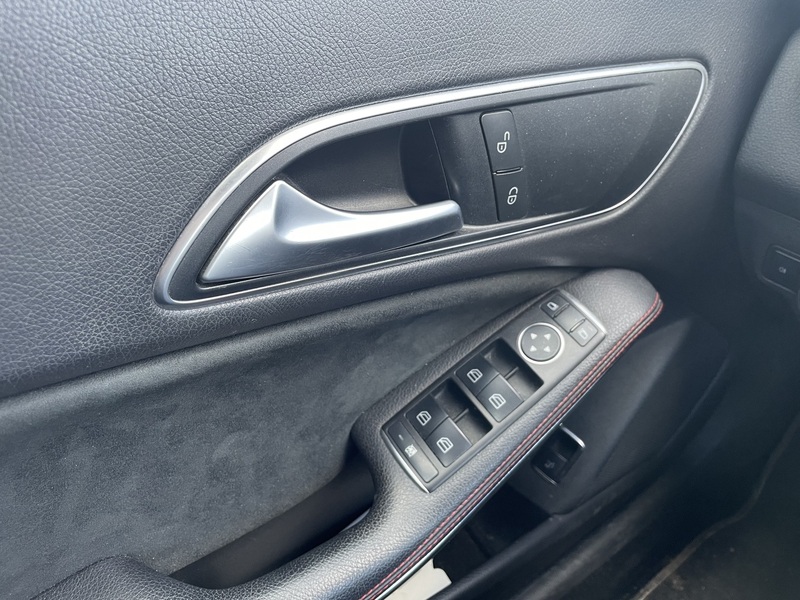 Mercedes-Benz CLA-sarja vaihtoauto