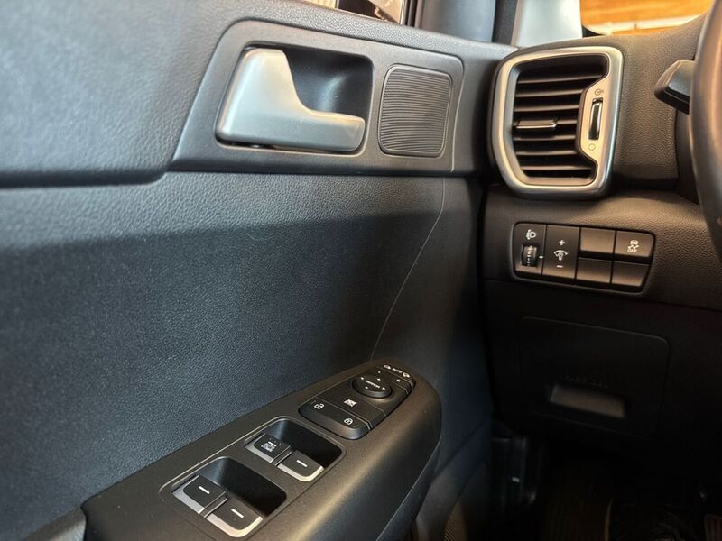 Kia Sportage vaihtoauto