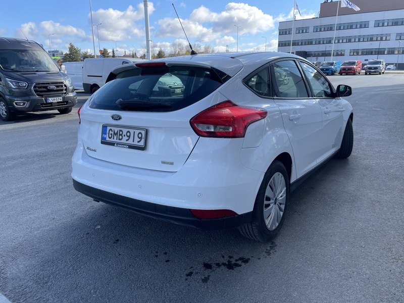 Ford Focus vaihtoauto