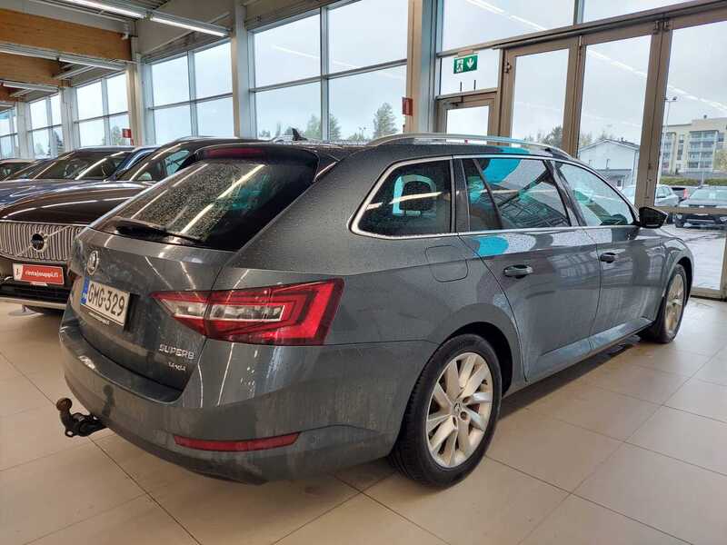 Skoda Superb vaihtoauto