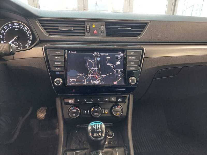 Skoda Superb vaihtoauto