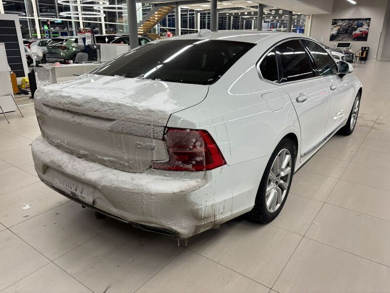 Volvo S90 vaihtoauto