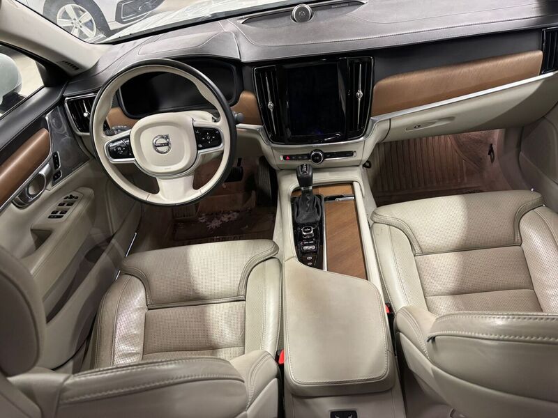 Volvo S90 vaihtoauto