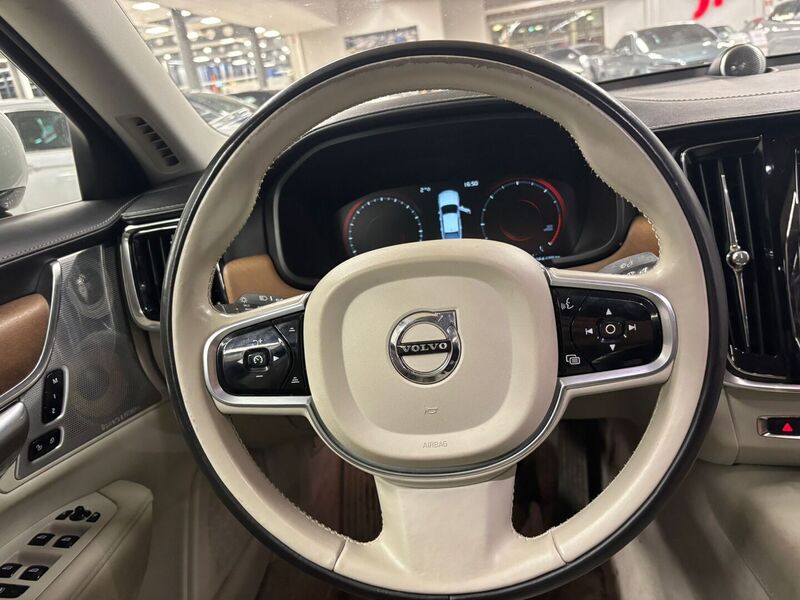 Volvo S90 vaihtoauto