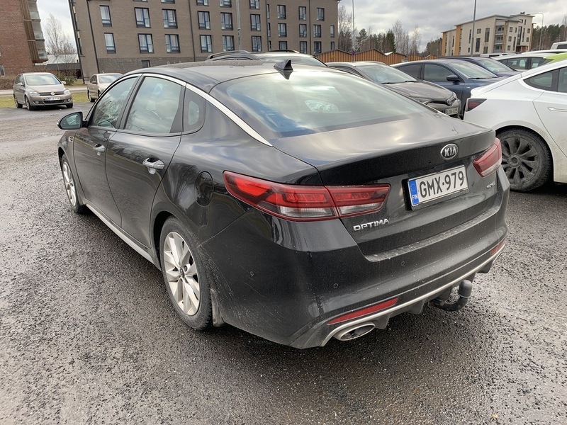 Kia Optima vaihtoauto