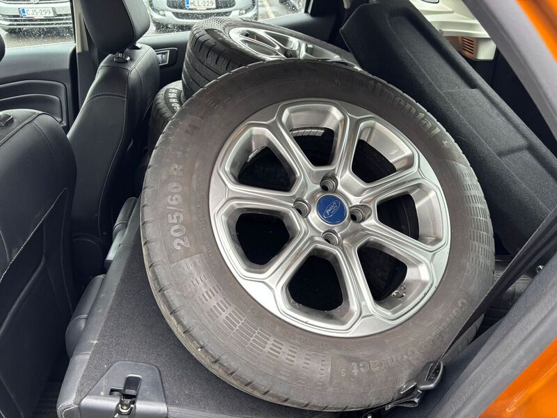 Ford Ecosport vaihtoauto