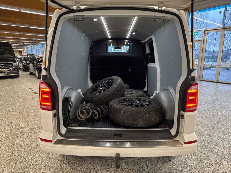 Volkswagen Transporter vaihtoauto