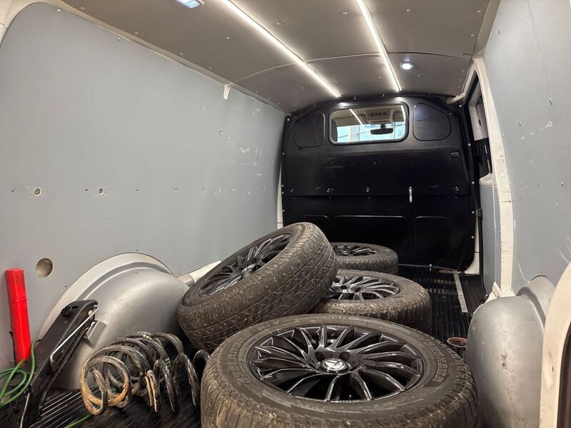 Volkswagen Transporter vaihtoauto