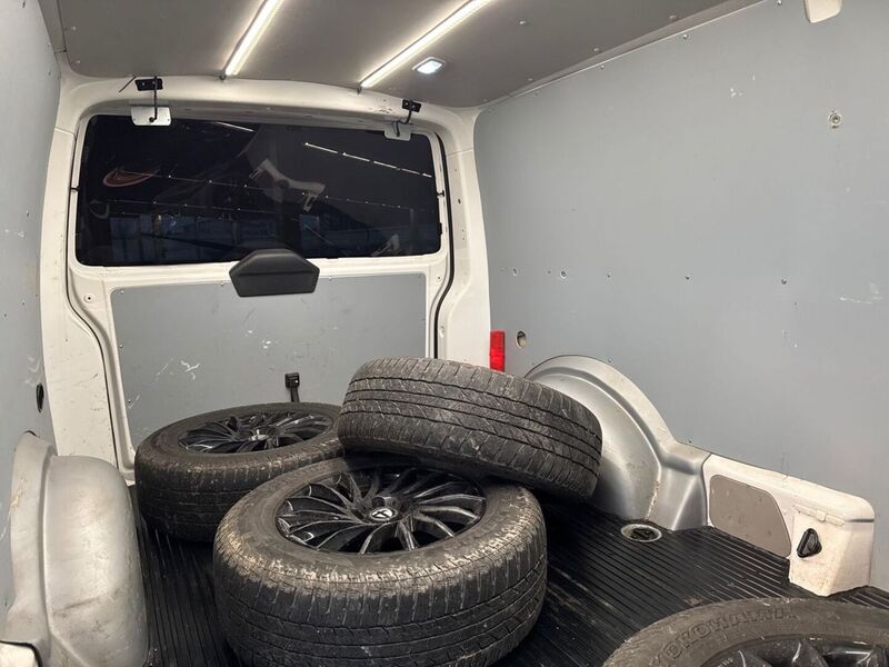 Volkswagen Transporter vaihtoauto