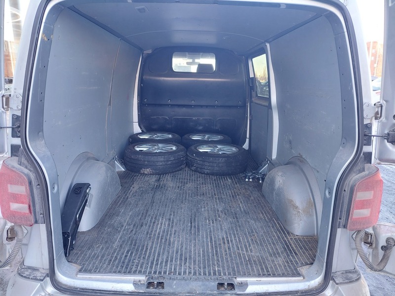 Volkswagen Transporter vaihtoauto