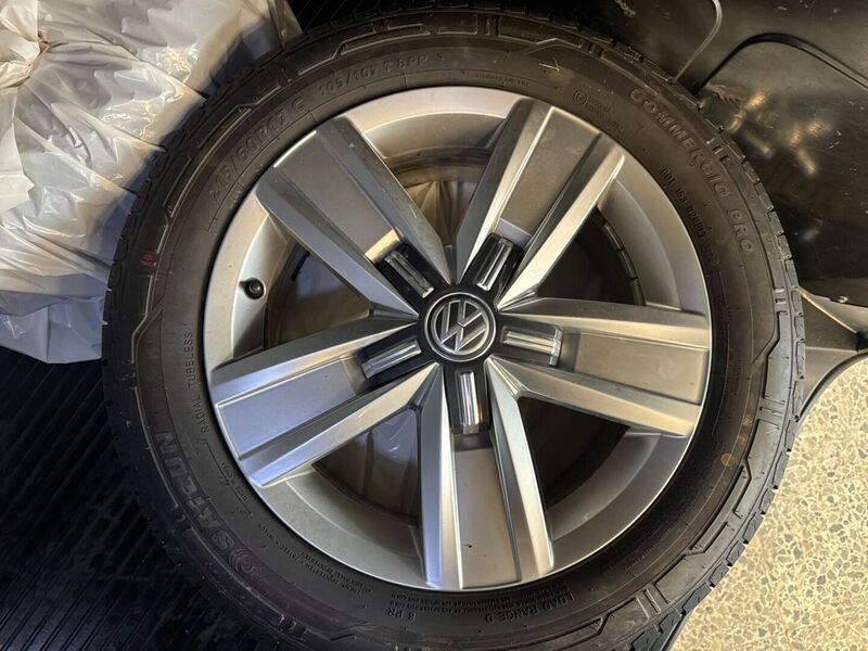 Volkswagen Transporter vaihtoauto