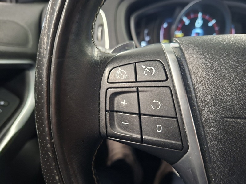 Volvo V40 vaihtoauto