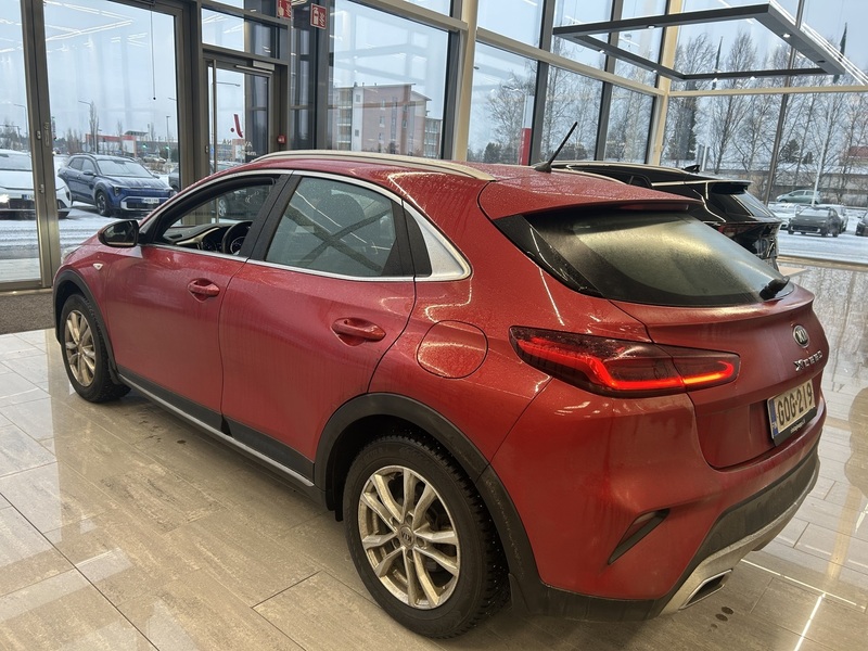 Kia XCeed vaihtoauto