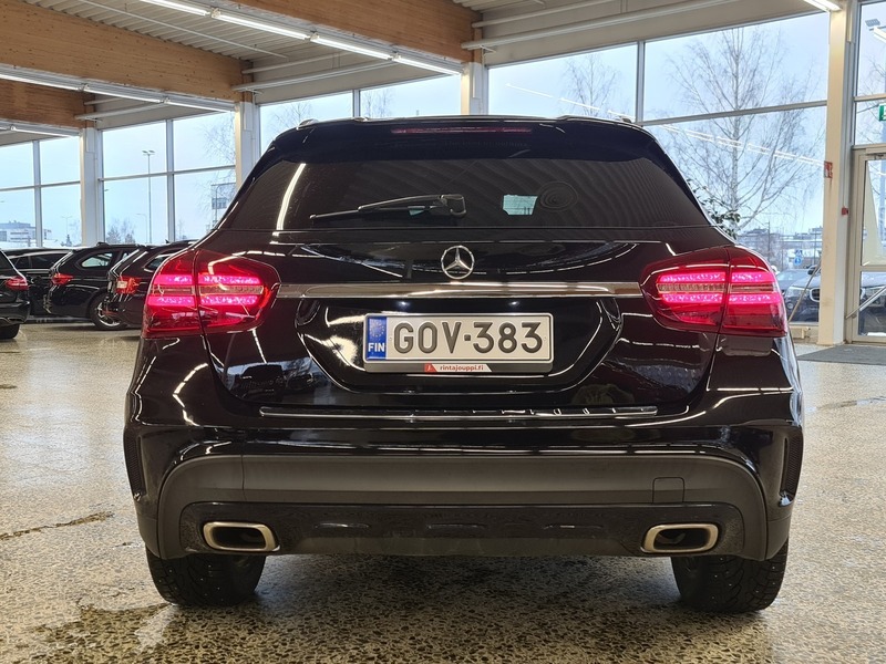 Mercedes-Benz GLA vaihtoauto
