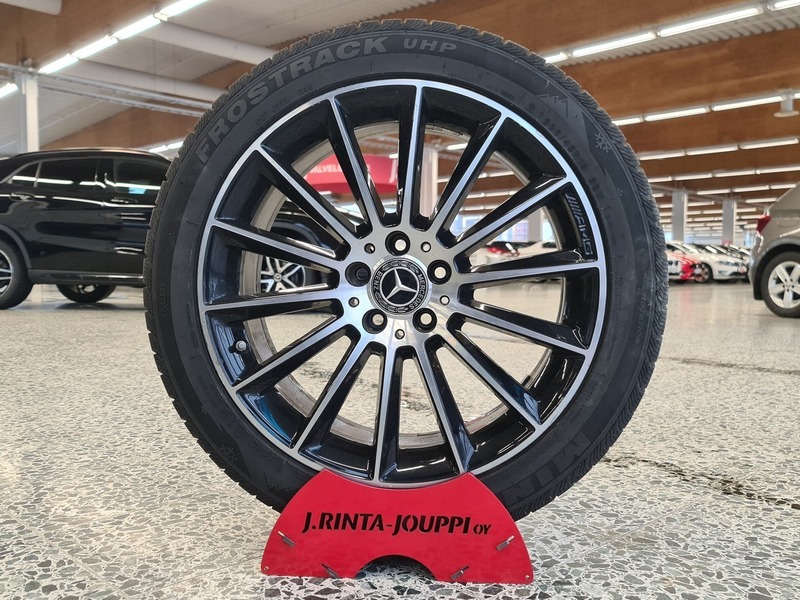 Mercedes-Benz GLA vaihtoauto