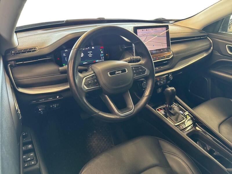 Jeep Compass vaihtoauto