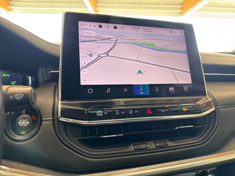 Jeep Compass vaihtoauto